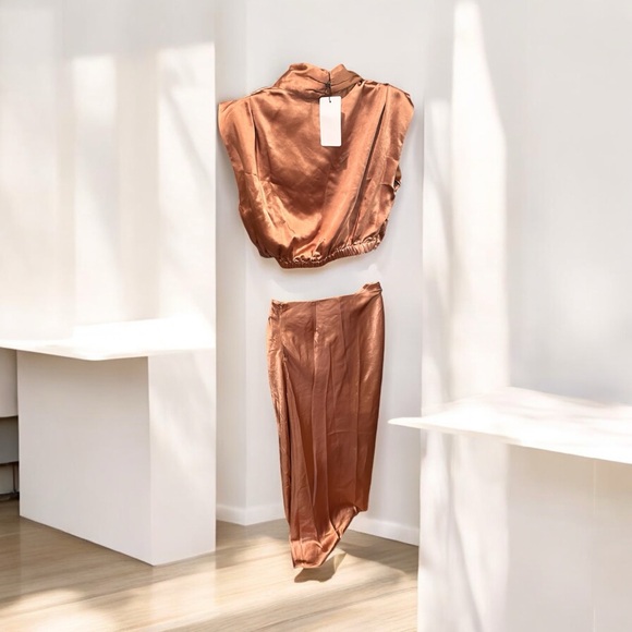 Revolve- Line & Dot: Lisa Midi Skirt and Top Set size Large NWT. - Picture 5 of 6